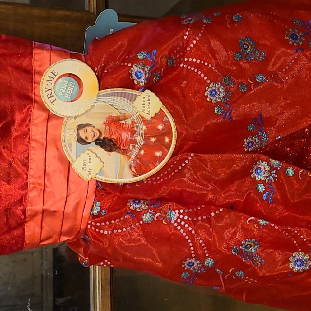 Disney's Elena of Avalor music & Light up dress